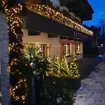 Kitz Garni Boutique