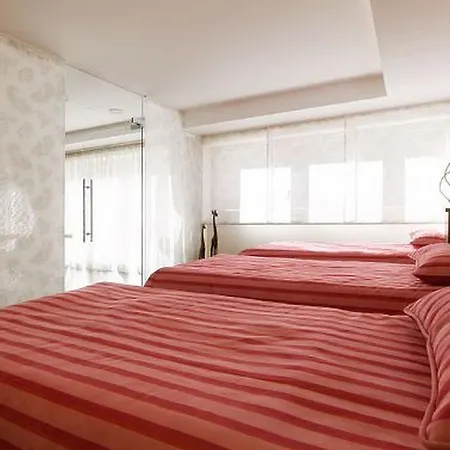 מלון Kitz Garni Boutique 3*