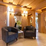 Kitz Garni Boutique