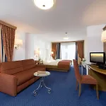 Ξενοδοχείο Kitz Garni Boutique 3*